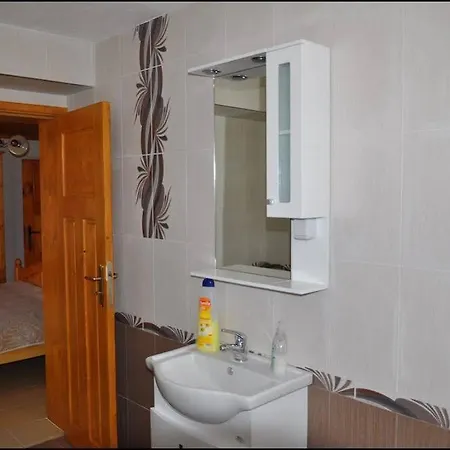 Pensionat Sekvoia 2*